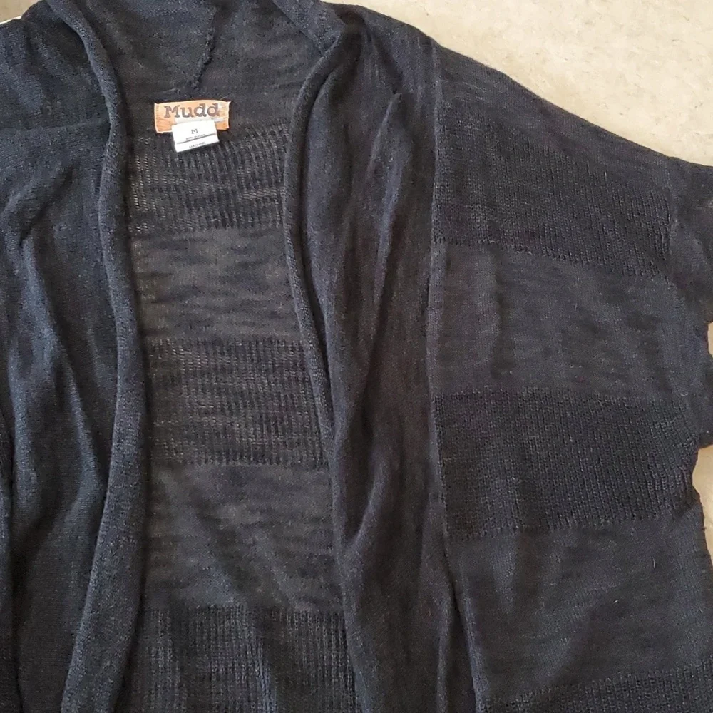 Mudd women'sshort sleeve open front cardigan. Size medium. - Picture 6 of 7
